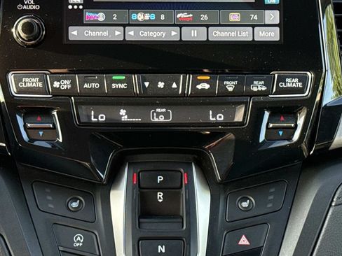 Used 2022 Honda Odyssey EX-L image 16