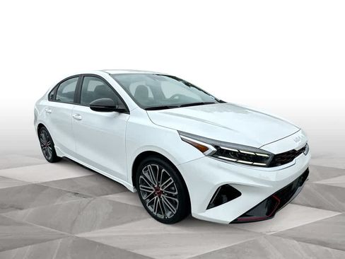 Used 2024 Kia Forte GT FWD image 2