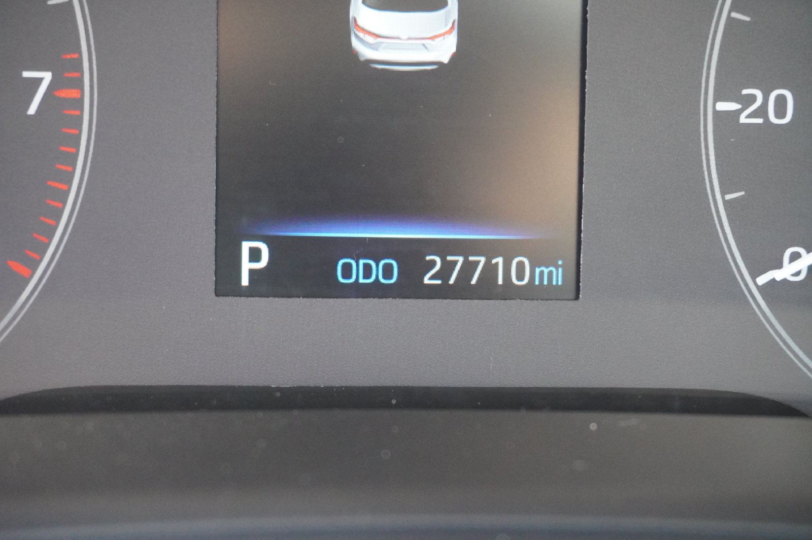 Certified 2025 Toyota Corolla LE FWD image 9