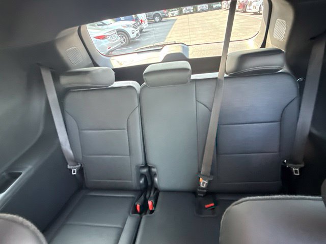 Used 2025 Buick Enclave Sport Touring w/ Super Cruise Package FWD image 25