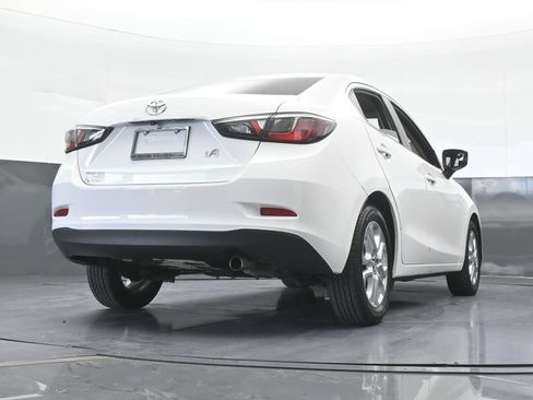 Used 2017 Toyota Yaris iA FWD image 61