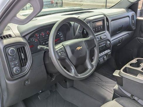 Used 2024 Chevrolet Silverado 2500 Custom w/ Custom Convenience Package AWD/4WD image 12