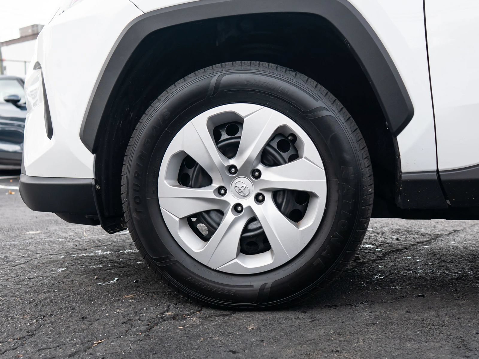 Used 2019 Toyota RAV4 LE w/ All Weather Liner Package AWD/4WD image 11