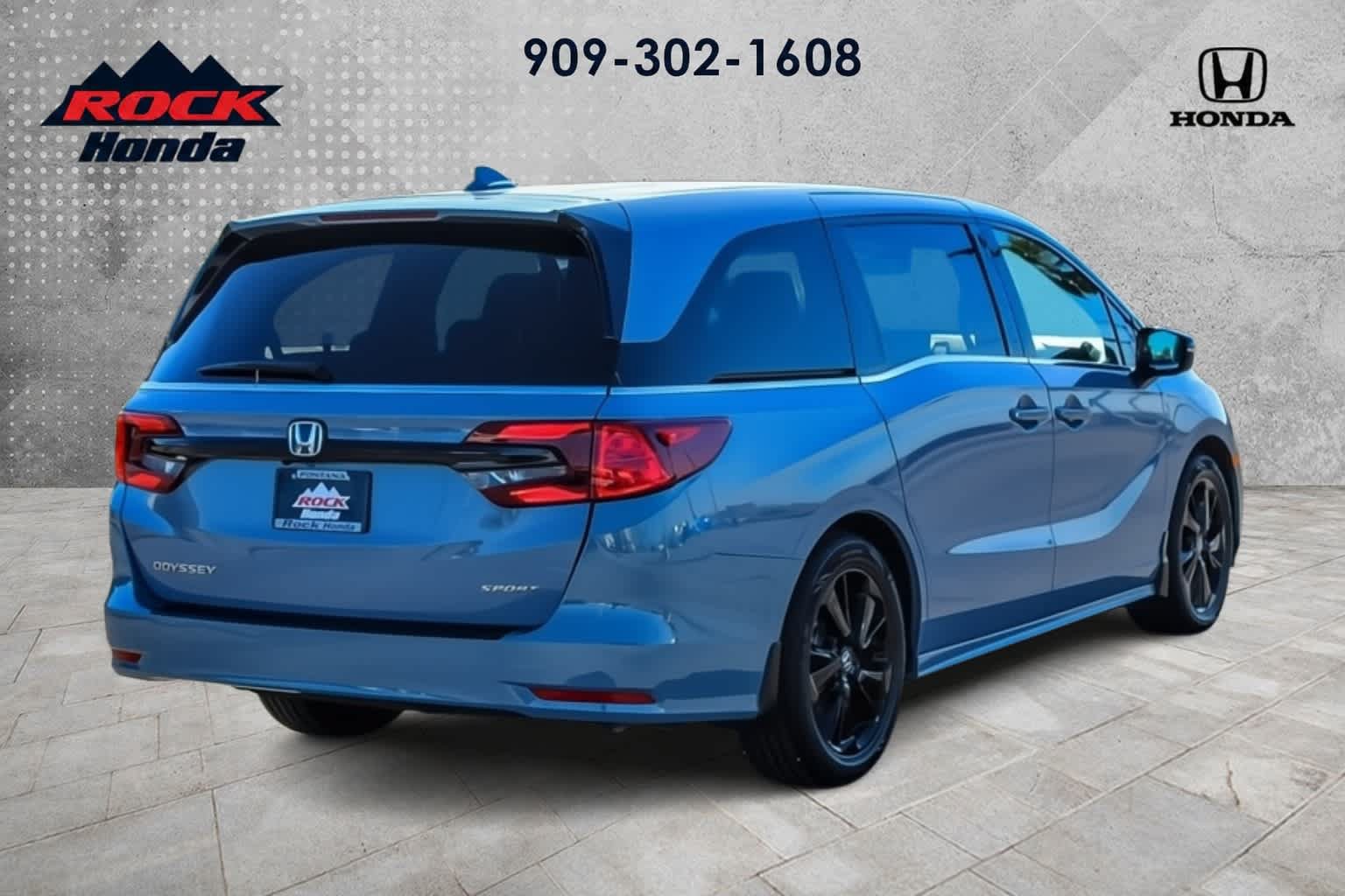 Certified 2023 Honda Odyssey Sport image 4