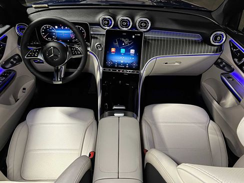 New 2026 Mercedes-Benz GLC 300 4MATIC image 43