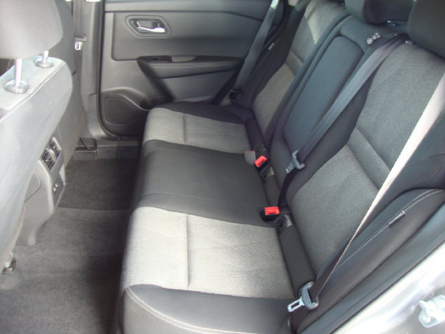 Used 2026 Nissan Rogue SV FWD image 20