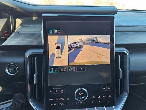 Used 2024 GMC Acadia AT4 w/ Super Cruise Package image 20