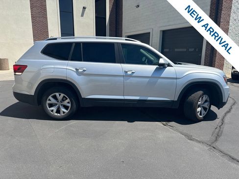 Used 2019 Volkswagen Atlas SE w/ Towing Package AWD/4WD image 8