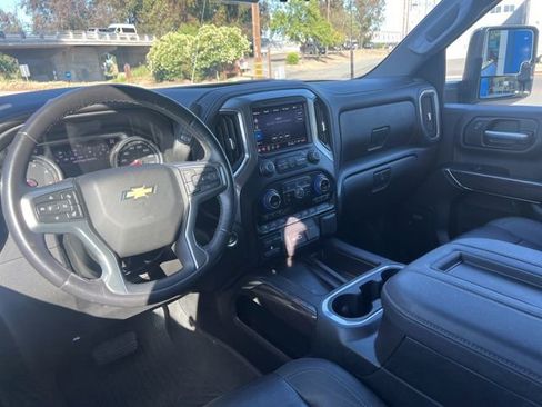 Used 2022 Chevrolet Silverado 2500 LTZ w/ LTZ Premium Package AWD/4WD image 14
