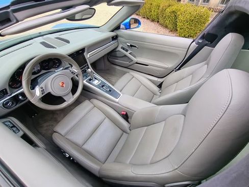 Used 2015 Porsche 911 Targa 4S image 49