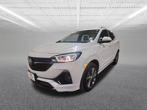 Used 2020 Buick Encore GX Select w/ Sport Touring Package image 2
