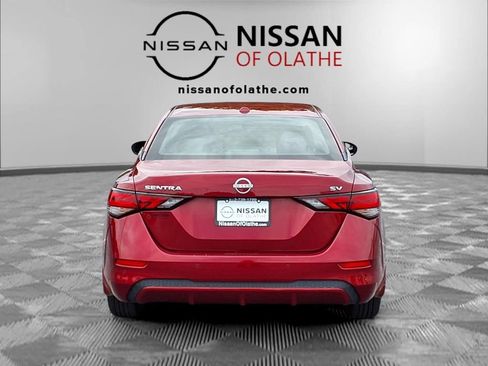 Used 2024 Nissan Sentra SV FWD image 27
