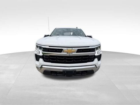 Certified 2024 Chevrolet Silverado 1500 LT w/ Z71 Off-Road Package AWD/4WD image 2