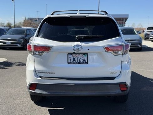 Used 2015 Toyota Highlander XLE image 7