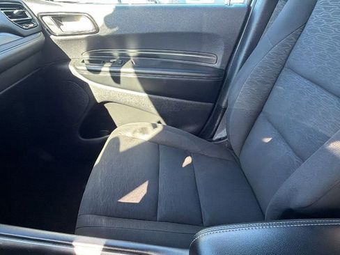 Used 2023 Dodge Durango SXT image 23