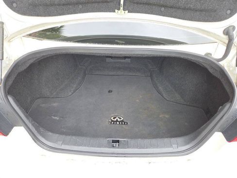 Used 2015 INFINITI Q70 3.7 RWD image 15