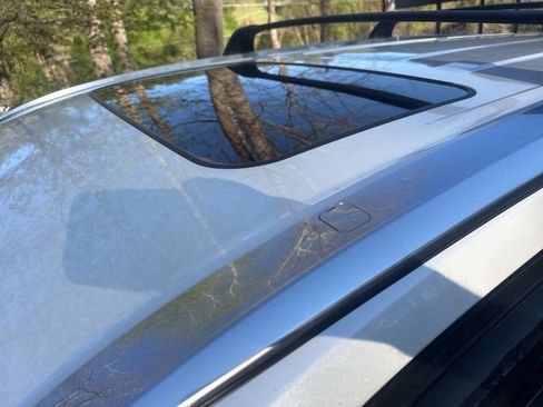 Used 2015 Toyota Highlander Limited image 16