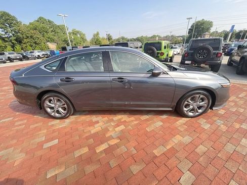 Certified 2024 Honda Accord EX image 36