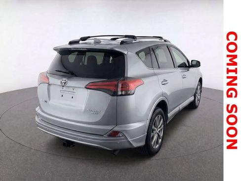 Used 2017 Toyota RAV4 Platinum AWD/4WD image 5