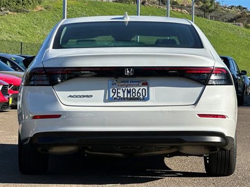 Certified 2023 Honda Accord LX image 6