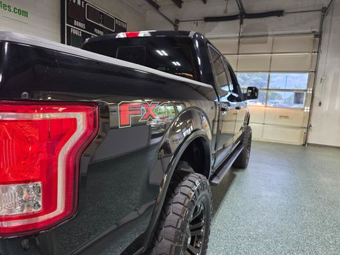 Used 2017 Ford F150 XLT w/ Equipment Group 302A Luxury AWD/4WD image 7