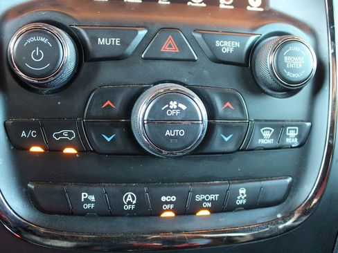 Used 2019 Dodge Durango GT image 27