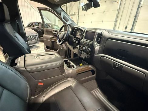 Used 2020 Chevrolet Silverado 1500 RST w/ All-Star Edition image 14