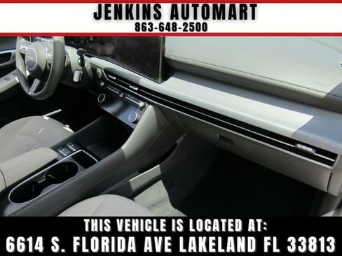 Used 2025 Hyundai Sonata SEL FWD image 9