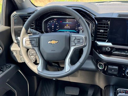 New 2026 Chevrolet Silverado 1500 LT image 7