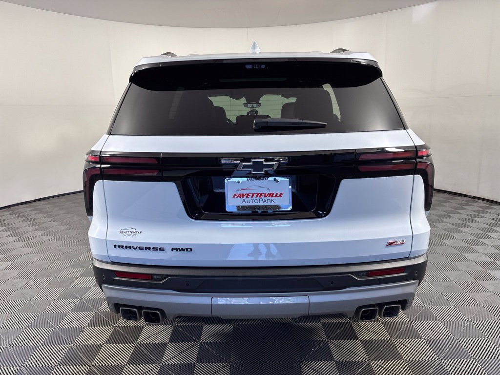 Certified 2026 Chevrolet Traverse Z71 w/ Enhanced Driving Package AWD/4WD image 10
