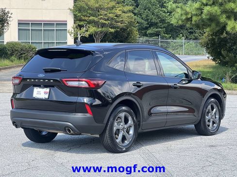 Used 2025 Ford Escape ST-Line FWD image 3