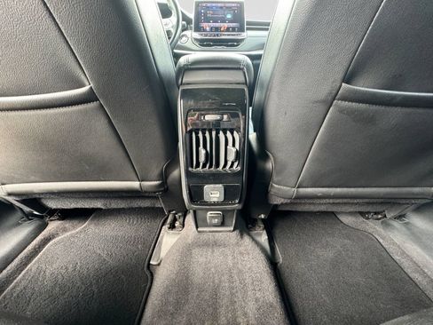 Used 2022 Jeep Compass High Altitude AWD/4WD image 14