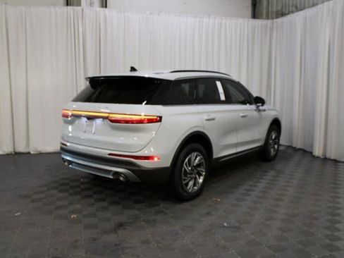 New 2026 Lincoln Corsair Premiere image 45