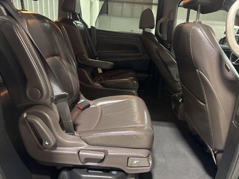 Used 2019 Honda Odyssey EX-L image 11