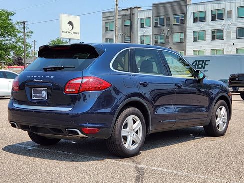 Used 2014 Porsche Cayenne AWD/4WD image 10