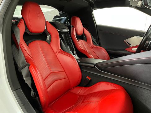 Used 2021 Chevrolet Corvette Stingray Preferred Cpe w/ 2LT image 24