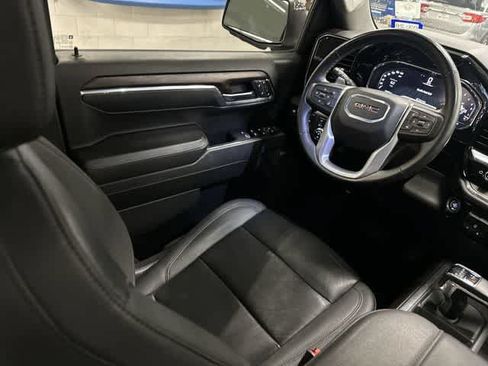 Used 2024 GMC Sierra 1500 SLT AWD/4WD image 12