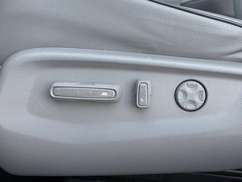 Used 2024 Honda Odyssey Elite image 25