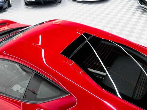 Used 2018 Ferrari 812 Superfast RWD image 29