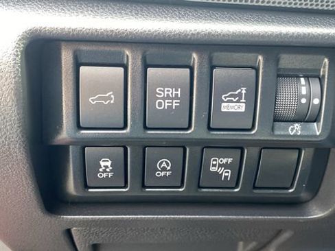 Certified 2021 Subaru Forester Limited image 19