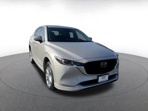 Used 2025 MAZDA CX-5 AWD 2.5 S w/ Select Package image 3