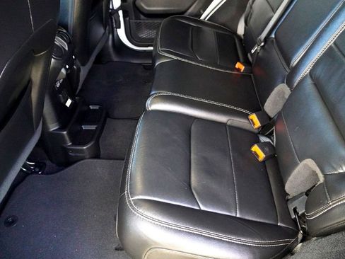 Used 2021 Jeep Wrangler Unlimited Sahara w/ Safety Group image 31