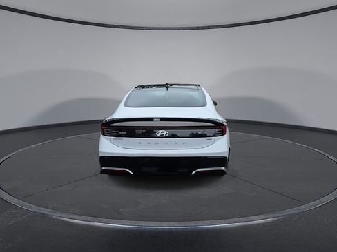New 2026 Hyundai Sonata Limited FWD image 8