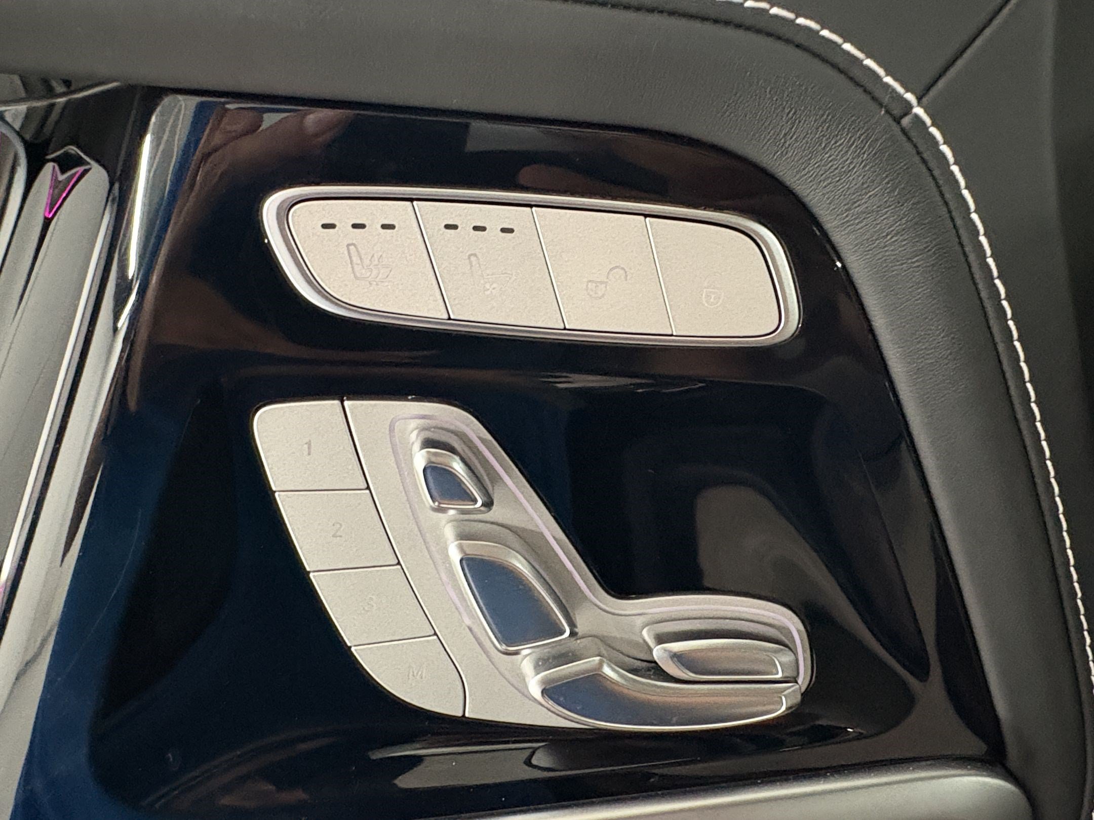 Certified 2021 Mercedes-Benz G 63 AMG 4MATIC image 18