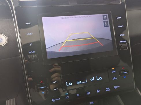 Used 2022 Hyundai Santa Cruz SEL Premium w/ Cargo Package image 25