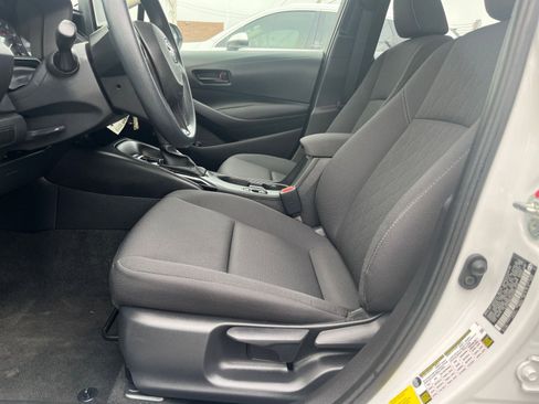 Used 2023 Toyota Corolla LE image 24