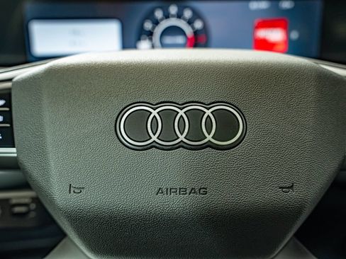New 2026 Audi Q3 quattro 2.0T AWD/4WD image 22