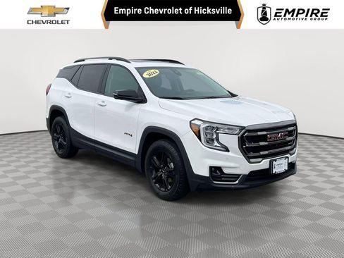 Used 2022 GMC Terrain AT4 w/ Infotainment Package II AWD/4WD image 1