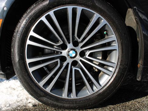 Used 2017 BMW 530i xDrive 530i xDrive AWD 4dr Sedan image 21