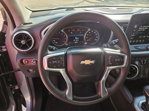 Used 2024 Chevrolet Blazer LT image 18